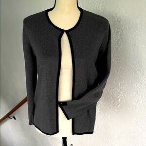 Designers Originals NWOT Black and Gray Cotton Sweater Eye hook Neck Closure M